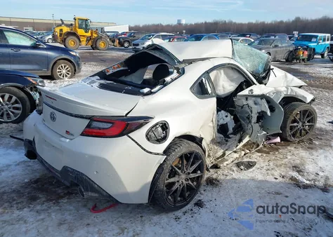 2024 Toyota Gr86 Premium from USA, damaged, VIN JF1ZNBE15R8755526